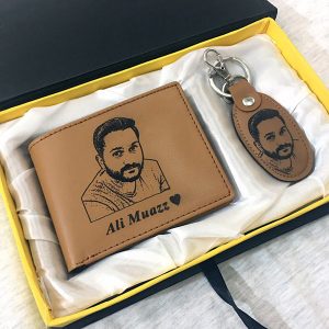 Engraved Leather Wallet with Keychain