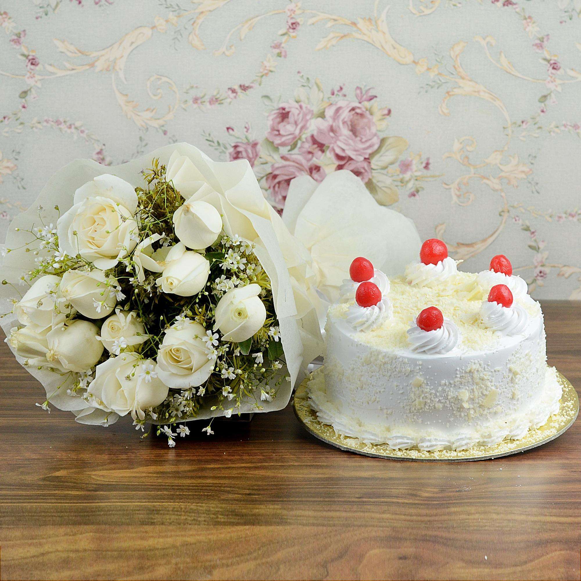 White Delight Cake & Flowers